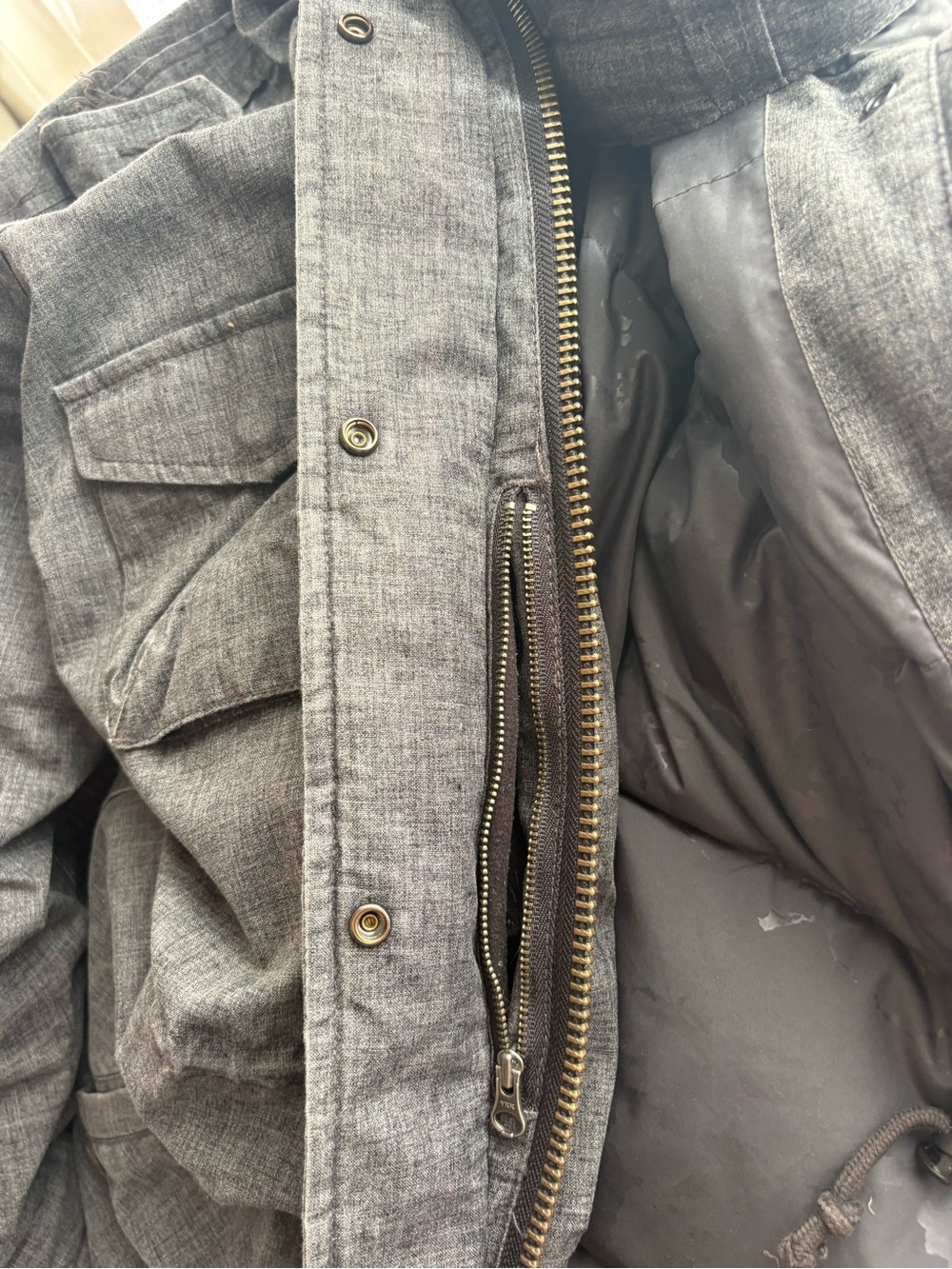 Aritzia Community Paradigm Parka - Medium, Grey- Missing faux fur trim AS IS - Picture 8 of 11